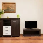 Platan Apartman *