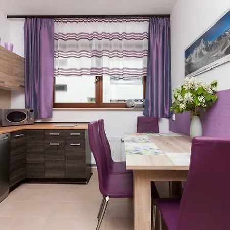 Platan Apartment *